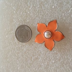Orange Enamel and pearl flower Ginger Snap Button 18MM